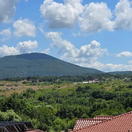 Estreya Pensión Tsarevo