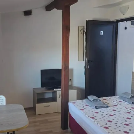 Vendégház Estreya 3*