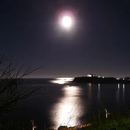 Estreya Πανσιόν 3*